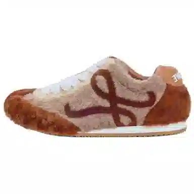 LOEWE Ballet Runner 2.0