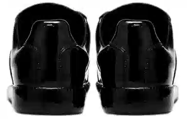 Maison Margiela Replica Black