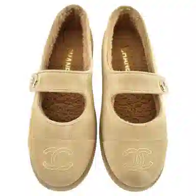 CHANEL 25B Mary Jane Beige