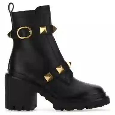 Valentino Garavani Roman Stud