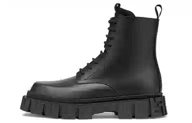 Fendi Force Black