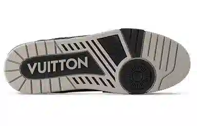Louis Vuitton Trainer Black