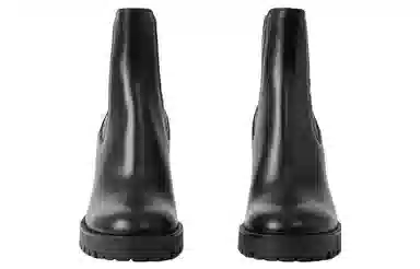 Burberry Chelsea Boots Black