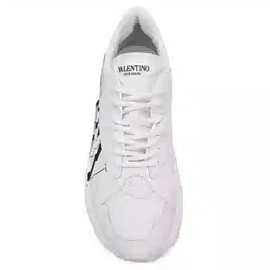 Valentino Rockstud VLTN Low Top Sneakers White