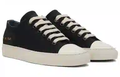COMMON PROJECTS Tfournament Low Black