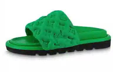 LOUIS VUITTON Pool Pillow Comfort Green