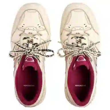Balenciaga Hamptons Worn-Out Low Top Sneakers White Red