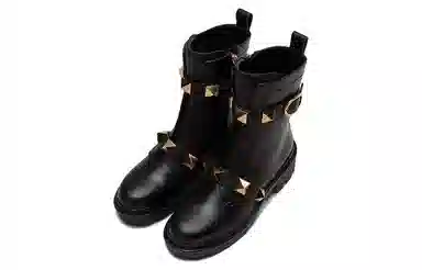 Valentino Roman Stud