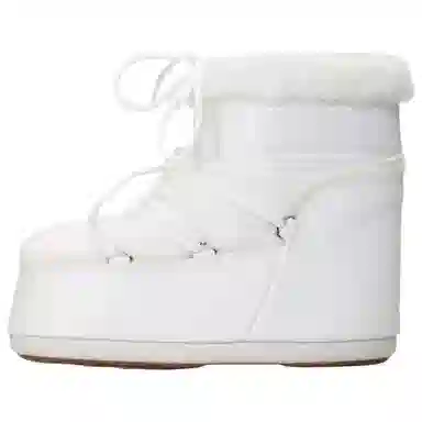 Moon Boot Classic Short White