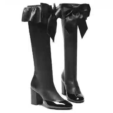 CHANEL 25K Boots Black