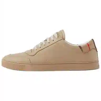 Burberry Low-Top Beige