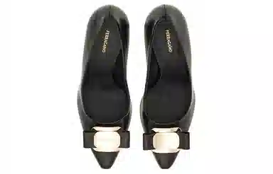 FERRAGAMO Vara 8.5cm