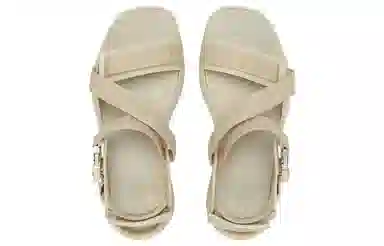 Fendi Flow Beige Sandals