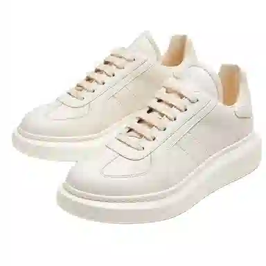 Alexander McQueen Oversized Sneaker