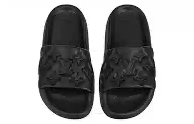 Louis Vuitton Waterfront Black