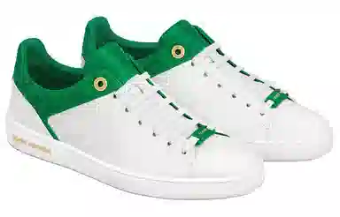 LOUIS VUITTON Frontrow