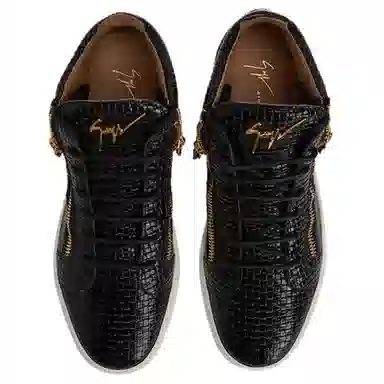 Giuseppe Zanotti GZ