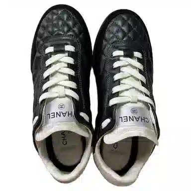 CHANEL 24a Round Toe Lace-Up Flats Matte Black