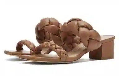 Stuart Weitzman Playa 50