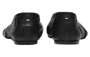 Maison Margiela Tabi Black