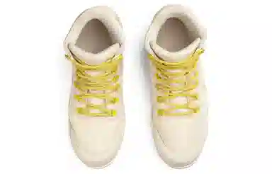 Bottega Veneta Puddle Bomber Light Yellow