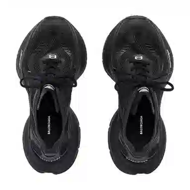 Balenciaga Circuit Black