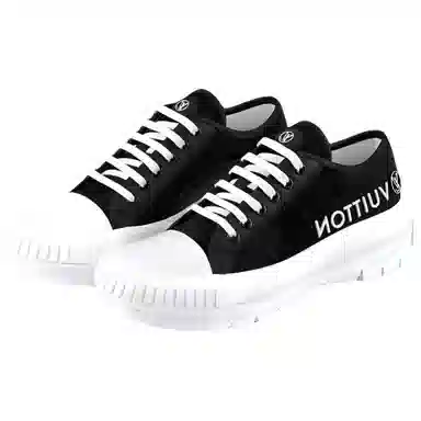 Louis Vuitton Squad Black