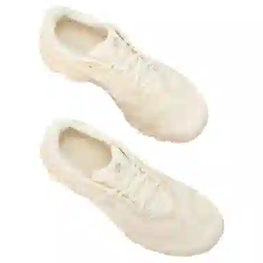 On x LOEWE Cloudventure 2.0