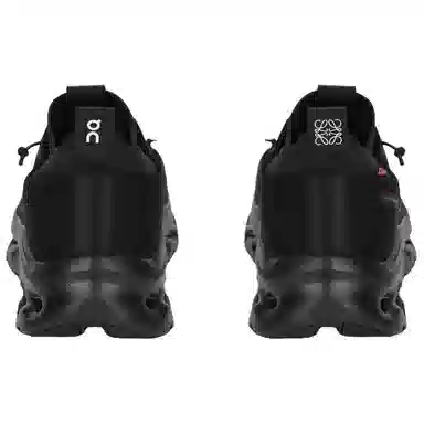 On x LOEWE Cloudtilt Black