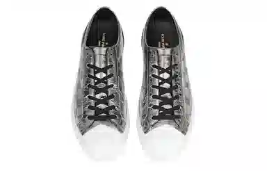 LOUIS VUITTON Tattoo