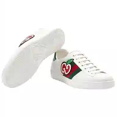 Gucci Ace GG Apple