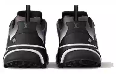 LOUIS VUITTON Runner Tatic