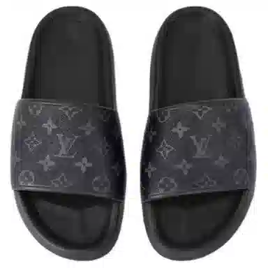 LOUIS VUITTON Waterfront