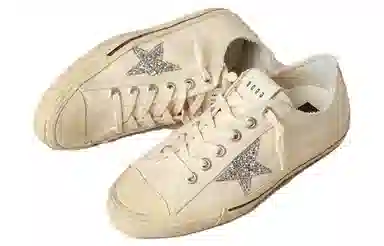 Golden Goose V-Star