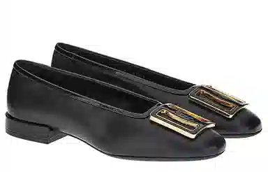 FERRAGAMO Chunky Buckle