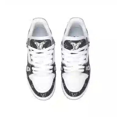 LOUIS VUITTON Trainer Grey White