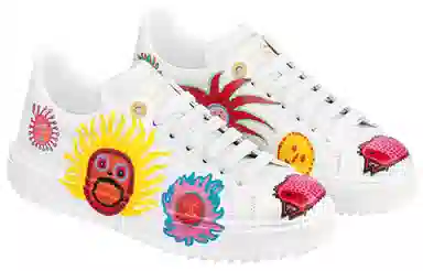Yayoi Kusama x LOUIS VUITTON Time Out