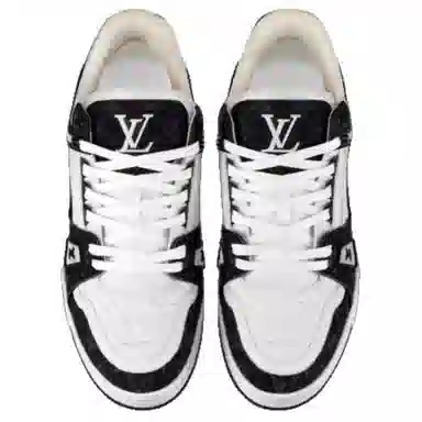 LOUIS VUITTON Trainer Paris Edition
