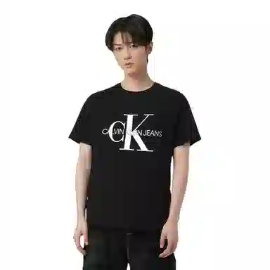 CKCalvin Klein T