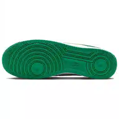 Nike Air Force 1 '07