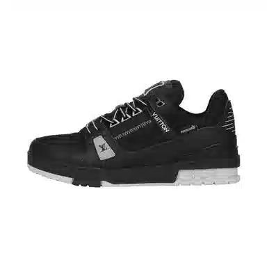 LOUIS VUITTON Trainer Black