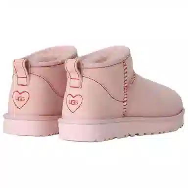 UGG CLASSIC ULTRA MINI