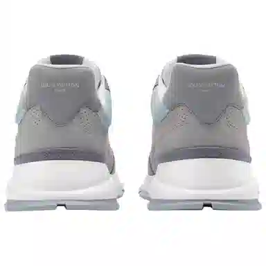 LOUIS VUITTON Classic