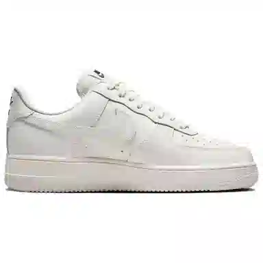 Nike Air Force 1 '07 ESS TRK3