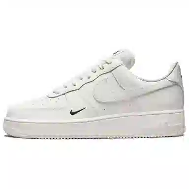 Nike Air Force 1 '07 ESS TRK3