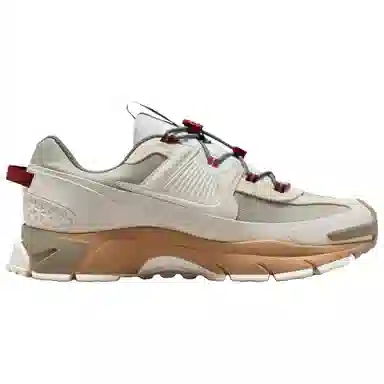 Nike ZOOM VOMERO ROAM CNY