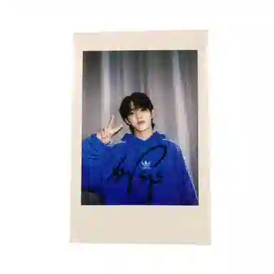 HYBE SEVENTEEN 4SECTOR 17 YZYC