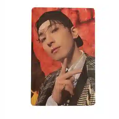 HYBE Seventeen 4.29 17 is right here random photo card