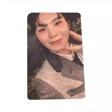 HYBE Seventeen 4.29 17 is right here random photo card