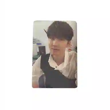 HYBE Seventeen 4.29 17 is right here random photo card